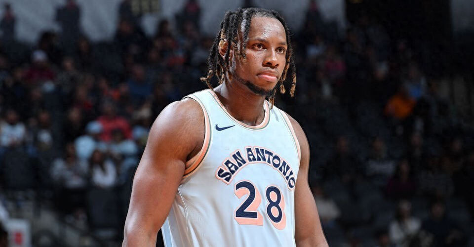 曾经的他也 曾经的他也