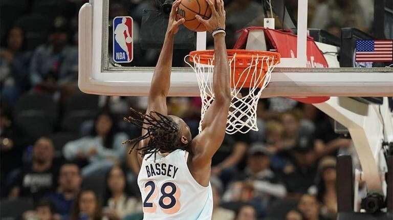 inews, 份合同, 被球队裁员 inews, 份合同, 被球队裁员