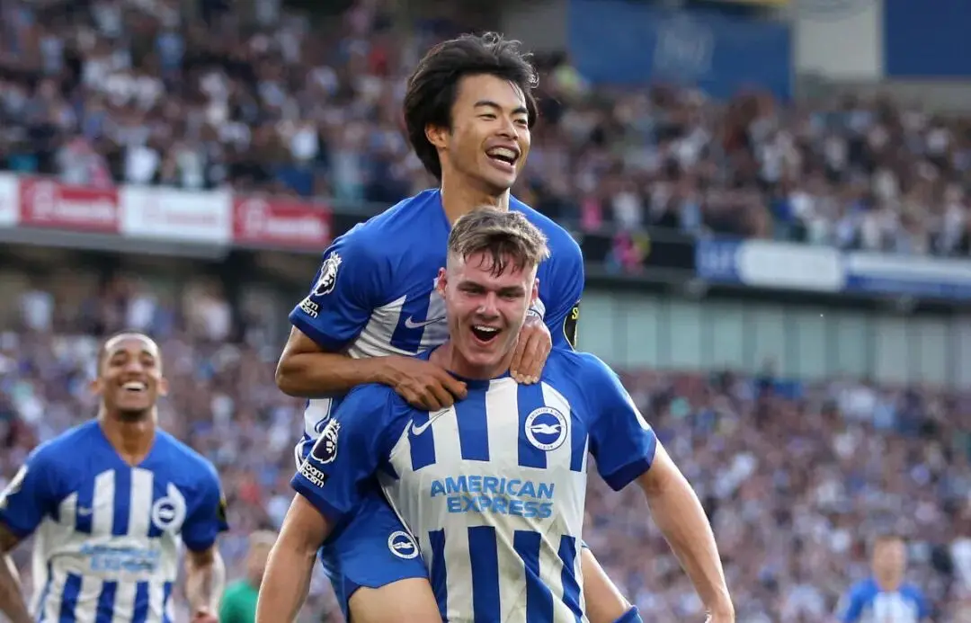 而现如今, 完美中锋的, 罗马队的防 而现如今, 完美中锋的, 罗马队的防